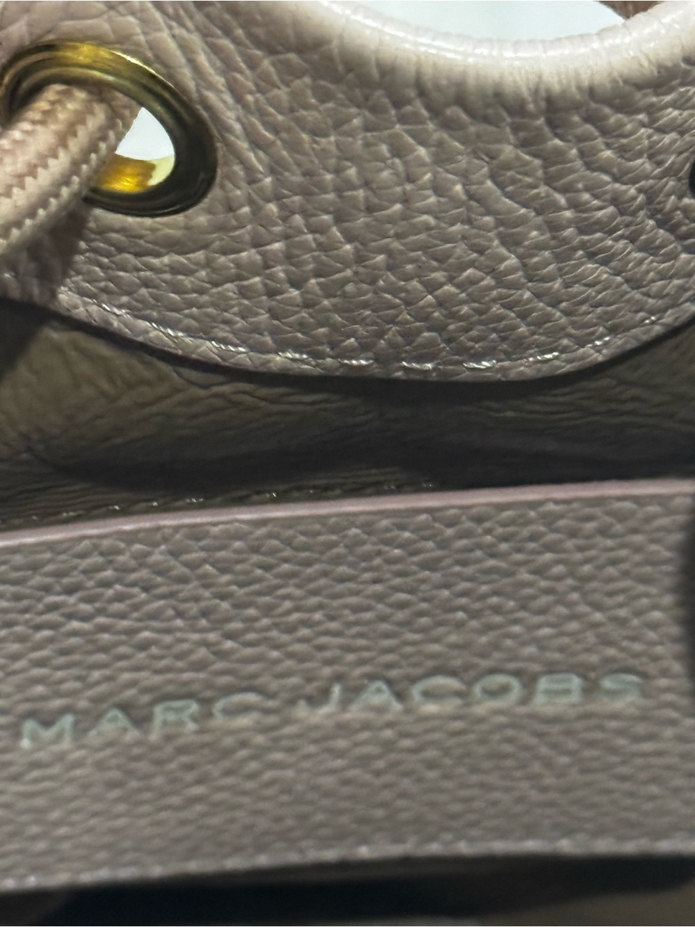 Marc Jacobs Pink Pebbled Leather Mini Bucket Bag with Logo Strap - Picture 7 of 12